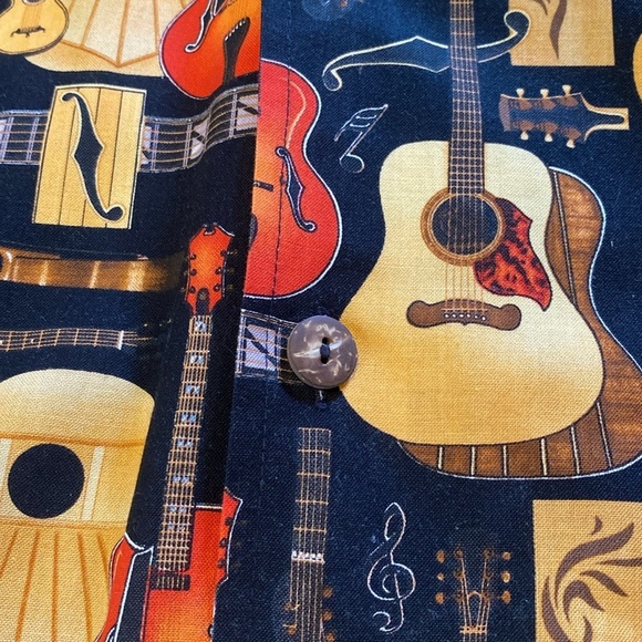 Max Boxxer Vtg Hawaiian Cotton Guitar Musical S/S Mens Camp Shirt Sz Medium - Picture 4 of 7